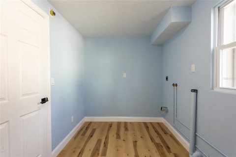 House in Daytona Beach, Florida 3 bedrooms, 106.28 sq.m. № 1553943 - photo 20
