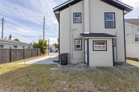 House in Daytona Beach, Florida 3 bedrooms, 106.28 sq.m. № 1553943 - photo 26