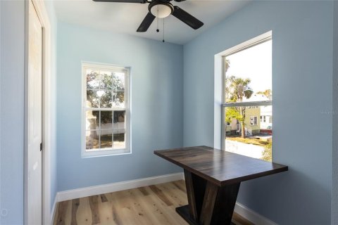 House in Daytona Beach, Florida 3 bedrooms, 106.28 sq.m. № 1553943 - photo 8