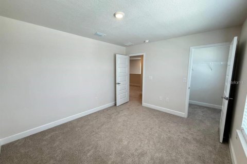 Casa en venta en Saint Cloud, Florida, 4 dormitorios, 214.98 m2 № 2201458 - foto 12