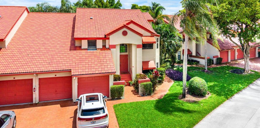 Condo in Delray Beach, Florida, 2 bedrooms № 2190896