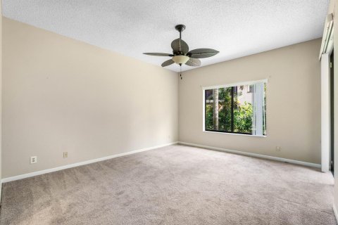 Condo in Delray Beach, Florida, 2 bedrooms № 2190896 - photo 20