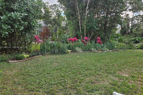 House in Stuart, Florida 3 bedrooms, 143.16 sq.m. № 2009542 - photo 17