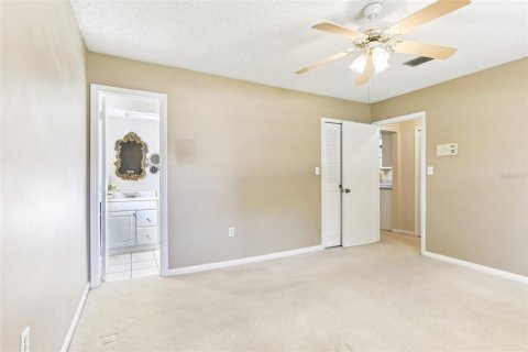 House in Longwood, Florida 4 bedrooms, 172.8 sq.m. № 1734916 - photo 23