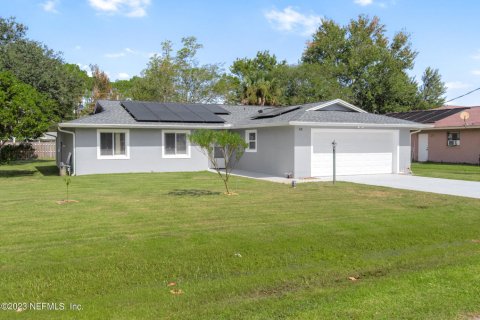 House in Palm Coast, Florida 3 bedrooms, 124.12 sq.m. № 777749 - photo 1