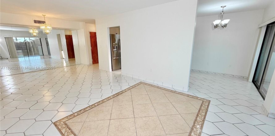 Condo à Miami, Floride, 2 chambres  № 1947893