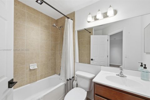 Купить таунхаус в Дейви, Флорида 3 спальни, 150.04м2, № 2069100 - фото 30