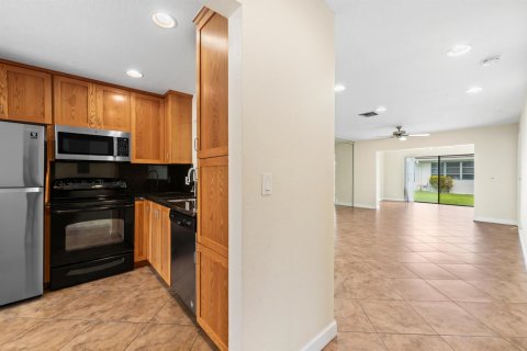 Apartment in Delray Beach, Florida 3 bedrooms, 119.66 sq.m. № 2247657 - photo 4