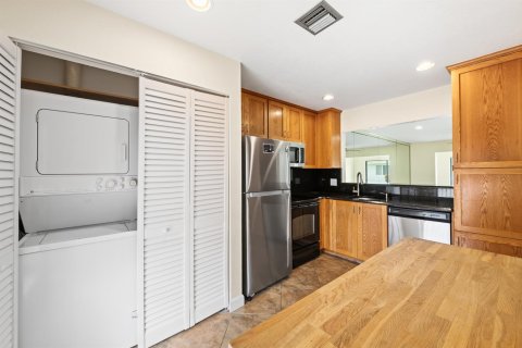Apartment in Delray Beach, Florida 3 bedrooms, 119.66 sq.m. № 2247657 - photo 7
