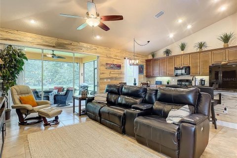House in Ormond Beach, Florida 3 bedrooms, 163.69 sq.m. № 1373262 - photo 12