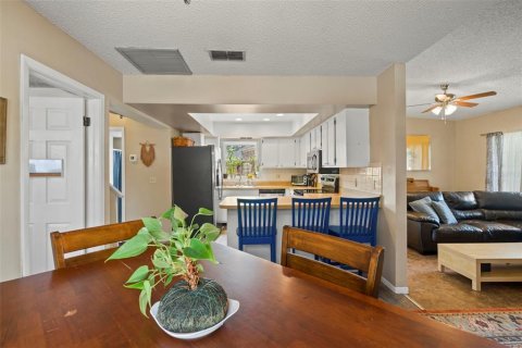 Casa en venta en Saint Petersburg, Florida, 3 dormitorios, 138.61 m2 № 2209488 - foto 11
