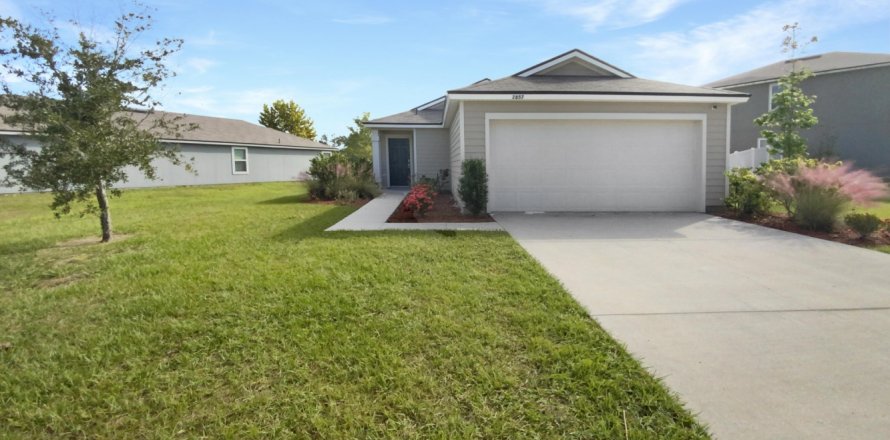 House in CROSS CREEK in Parrish, Florida 3 bedrooms, 131.92 sq.m. № 809470