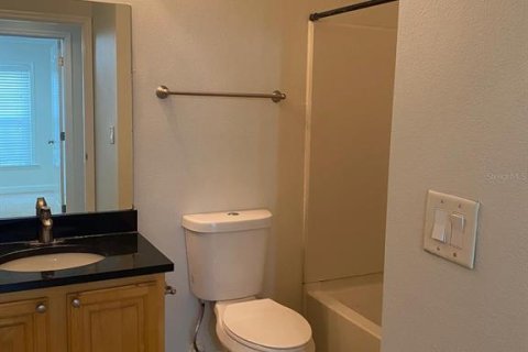 Condo in Orlando, Florida, 3 bedrooms  № 1749524 - photo 24
