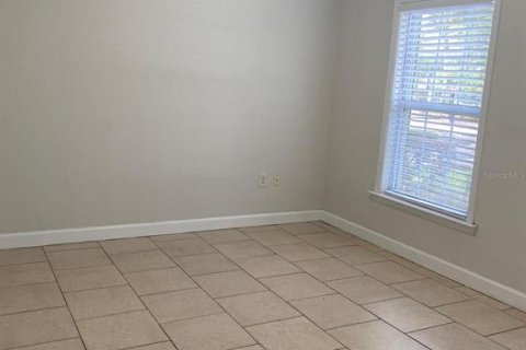 Condo in Orlando, Florida, 3 bedrooms  № 1749524 - photo 27