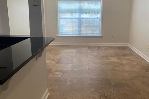 Condo in Orlando, Florida, 3 bedrooms  № 1749524 - photo 8