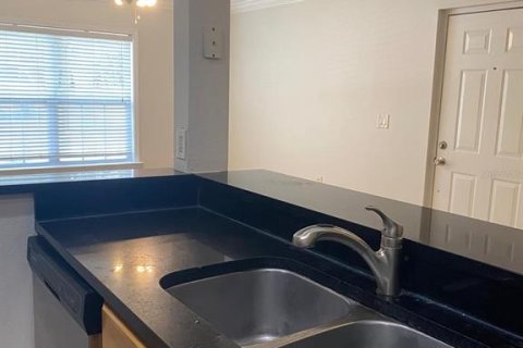Condo in Orlando, Florida, 3 bedrooms  № 1749524 - photo 14