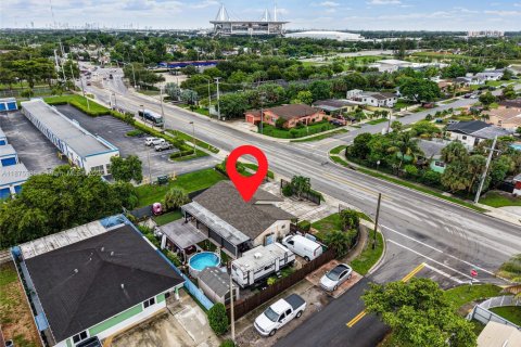 House in Miami Gardens, Florida 3 bedrooms, 117.06 sq.m. № 1926902 - photo 26