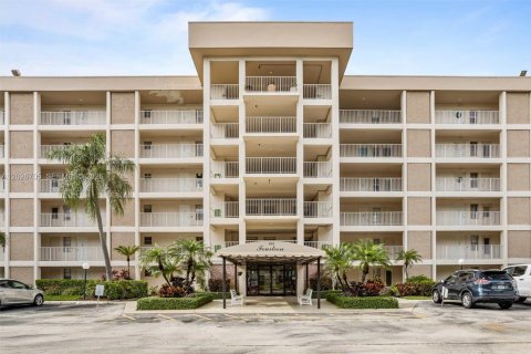 Condominio en alquiler en Pompano Beach, Florida, 3 dormitorios, 129.13 m2 № 2154732 - foto 28
