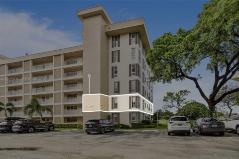 Condominio en alquiler en Pompano Beach, Florida, 3 dormitorios, 129.13 m2 № 2154732 - foto 29