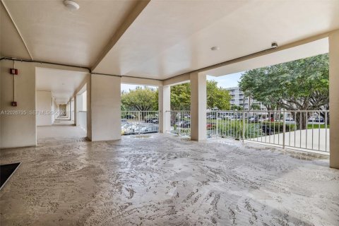 Condominio en alquiler en Pompano Beach, Florida, 3 dormitorios, 129.13 m2 № 2154732 - foto 25