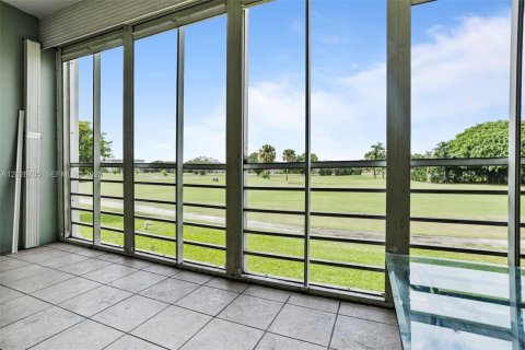 Condominio en alquiler en Pompano Beach, Florida, 3 dormitorios, 129.13 m2 № 2154732 - foto 22