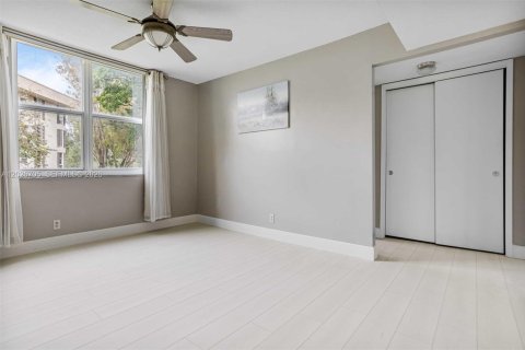 Condominio en alquiler en Pompano Beach, Florida, 3 dormitorios, 129.13 m2 № 2154732 - foto 18