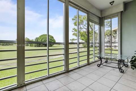 Condominio en alquiler en Pompano Beach, Florida, 3 dormitorios, 129.13 m2 № 2154732 - foto 21