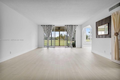 Condominio en alquiler en Pompano Beach, Florida, 3 dormitorios, 129.13 m2 № 2154732 - foto 3