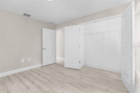 Villa ou maison à vendre à North Port, Floride: 4 chambres, 167.22 m2 № 1906636 - photo 20