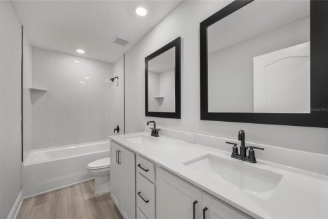 Villa ou maison à vendre à Lake Alfred, Floride: 5 chambres, 228.63 m2 № 2143317 - photo 30