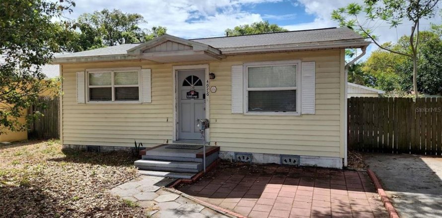 Villa ou maison à Saint Petersburg, Floride 2 chambres, 76.55 m2 № 1644623