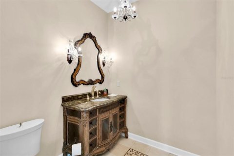House in Spring Hill, Florida 5 bedrooms, 502.6 sq.m. № 2115328 - photo 29