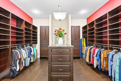 Villa ou maison à vendre à Apopka, Floride: 5 chambres, 355.54 m2 № 2419141 - photo 18