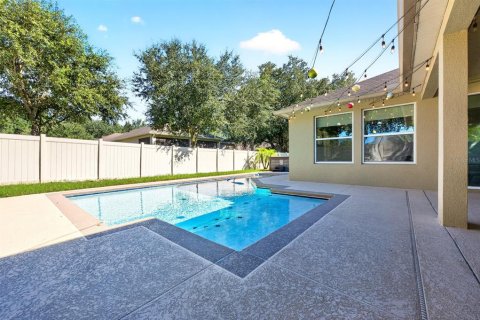 Villa ou maison à vendre à Apopka, Floride: 5 chambres, 355.54 m2 № 2419141 - photo 3