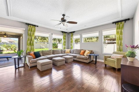 Villa ou maison à vendre à Apopka, Floride: 5 chambres, 355.54 m2 № 2419141 - photo 13