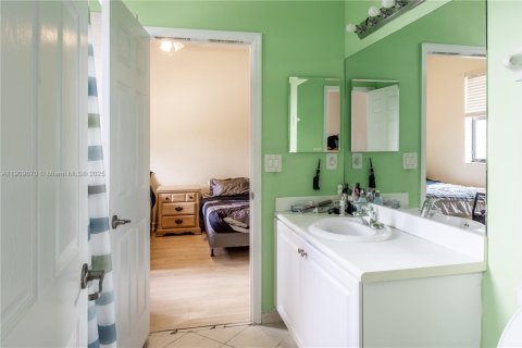 Купить таунхаус в Хомстед, Флорида 3 спальни, 162.95м2, № 1970707 - фото 18