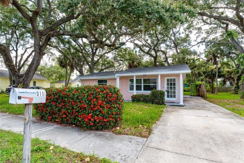 House in Tarpon Springs, Florida 2 bedrooms, 93.37 sq.m. № 1840668 - photo 4