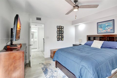 Townhouse in Plantation, Florida 2 bedrooms, 127.46 sq.m. № 1819894 - photo 25