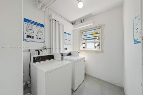 Condominio en alquiler en Miami Beach, Florida, 1 dormitorio, 71.35 m2 № 1933214 - foto 18