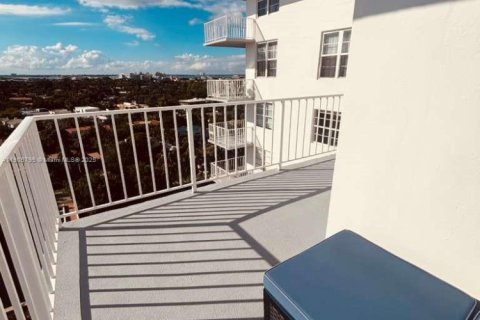 Condominio en venta en Miami Beach, Florida, 1 dormitorio, 83.61 m2 № 2012595 - foto 16