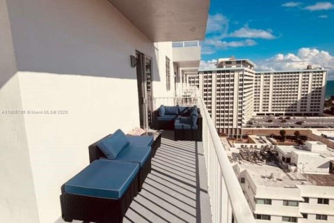 Condominio en venta en Miami Beach, Florida, 1 dormitorio, 83.61 m2 № 2012595 - foto 14