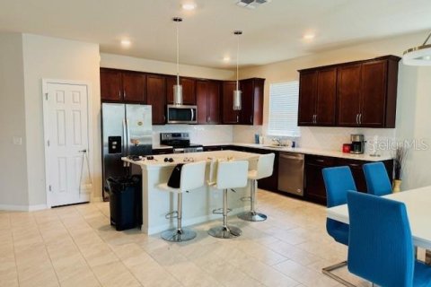 Villa ou maison à vendre à Apopka, Floride: 3 chambres, 205.13 m2 № 1903062 - photo 3