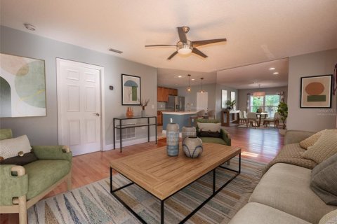 Casa en venta en Orlando, Florida, 3 dormitorios, 165.18 m2 № 1778897 - foto 11
