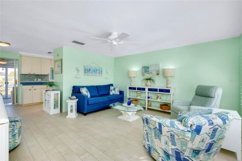 House in Venice, Florida 2 bedrooms, 97.83 sq.m. № 1615452 - photo 26