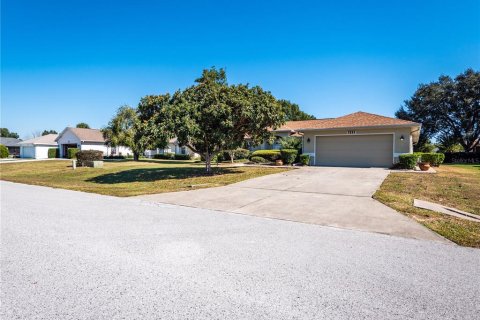 House in Ocala, Florida 3 bedrooms, 162.21 sq.m. № 1840571 - photo 12