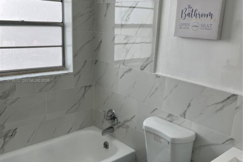 Condominio en venta en Miami Beach, Florida, 39.3 m2 № 2049169 - foto 10