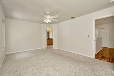 House in Oldsmar, Florida 4 bedrooms, 225.57 sq.m. № 1800295 - photo 20
