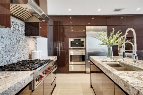 Apartamento en alquiler en Bal Harbour, Florida, 2 dormitorios, 148.55 m2 № 1937921 - foto 8
