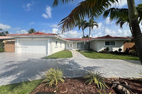 Casa en alquiler en Hollywood, Florida, 3 dormitorios, 187.48 m2 № 2074875 - foto 4