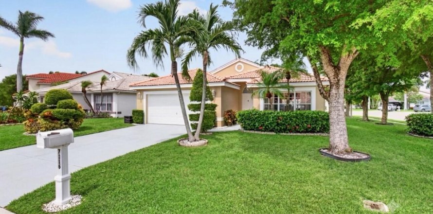Casa en Lake Worth, Florida 3 dormitorios, 158.86 m2 № 2246378